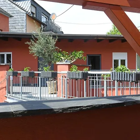 Casa 3*